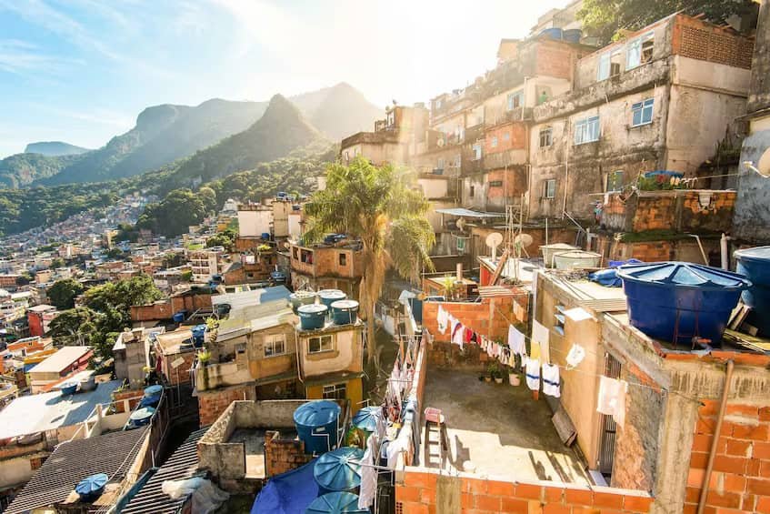 Фавела Росиня